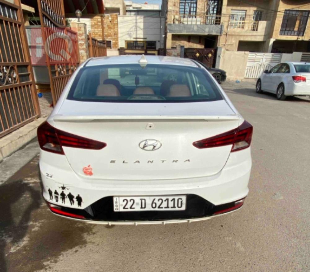 هيونداي النترا